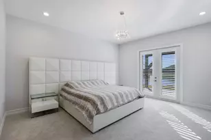 14327 Laguna Spgs Ln, Naples, FL 34114 - Photo 12