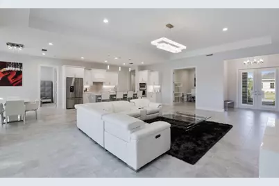 14327 Laguna Springs Lane, Naples, FL 34114 - Photo 10