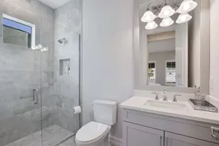 14327 Laguna Spgs Ln, Naples, FL 34114 - Photo 18