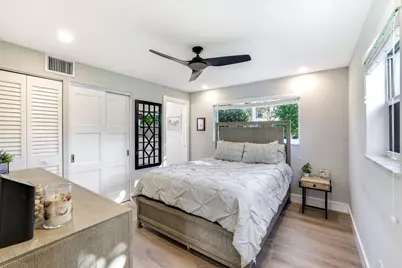 780 10th Avenue S #5, Naples, FL 34102 - Photo 10