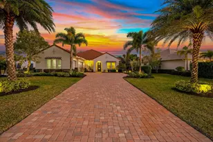 3206 Cotuit Ln, Naples, FL 34114 - Photo 2