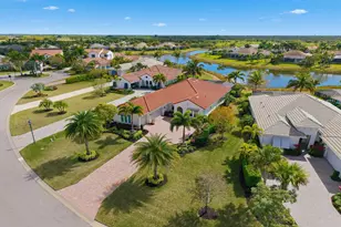 3206 Cotuit Ln, Naples, FL 34114 - Photo 30