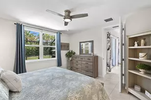 14683 Edgewater Cir, Naples, FL 34114 - Photo 16