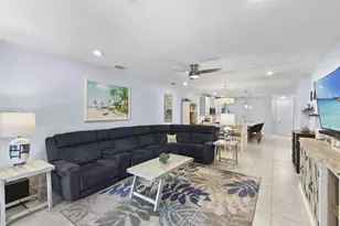 14683 Edgewater Cir, Naples, FL 34114 - Photo 12