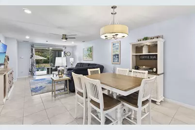 14683 Edgewater Circle, Naples, FL 34114 - Photo 10