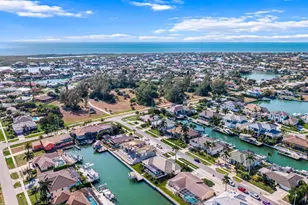 625 Dorando Ct, Marco Island, FL 34145 - Photo 48