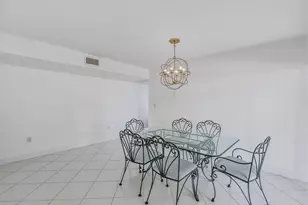 919 Huron Ct, Marco Island, FL 34145 - Photo 4