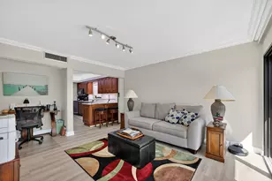 845 Collier Ct, Marco Island, FL 34145 - Photo 8