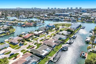 1160 Martinique Ct, Marco Island, FL 34145 - Photo 36