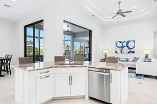 782 Saturn Ct, Marco Island, FL 34145 - Photo 10