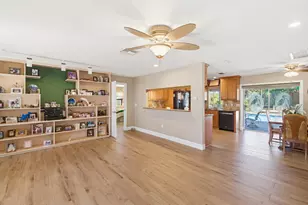 47 Constitution Dr, Naples, FL 34112 - Photo 6