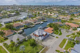 1790 Maywood Ct, Marco Island, FL 34145 - Photo 6