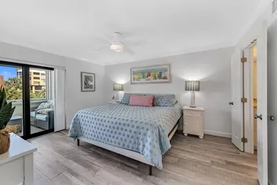 1041 Swallow Avenue #304, Marco Island, FL 34145 - Photo 18