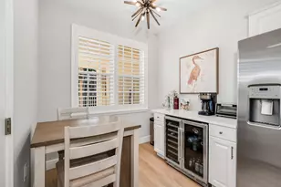 4843 Hampshire Ct, Naples, FL 34112 - Photo 12