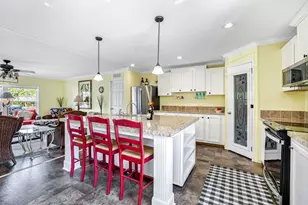 610 Sunset Dr, Goodland, FL 34140 - Photo 8