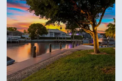 366 Grapewood Court, Marco Island, FL 34145 - Photo 40