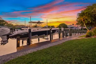 366 Grapewood Ct, Marco Island, FL 34145 - Photo 38