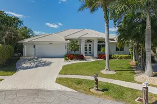 366 Grapewood Ct, Marco Island, FL 34145 - Photo 2