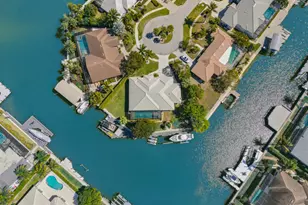 366 Grapewood Ct, Marco Island, FL 34145 - Photo 46