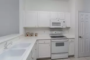 3972 Bishopwood Ct E, Naples, FL 34114 - Photo 12