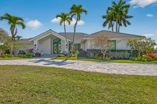 1401 Salvadore Ct, Marco Island, FL 34145 - Photo 1