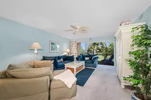 7025 Dennis, Naples, FL 34104 - Photo 4