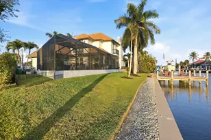 1045 Cottonwood Ct, Marco Island, FL 34145 - Photo 46