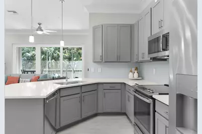 238 Indies Drive E #202, Naples, FL 34114 - Photo 10