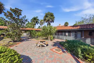 25000 Tamiami Trail E, Naples, FL 34114 - Photo 14