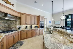 35 Covewood Ct, Marco Island, FL 34145 - Photo 10