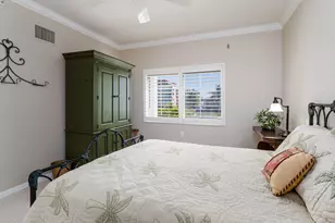 907 Panama Ct, Marco Island, FL 34145 - Photo 8