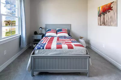 18702 Lake Hammock Drive, Naples, FL 34114 - Photo 8