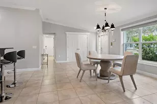 8687 Genova Ct, Naples, FL 34114 - Photo 10