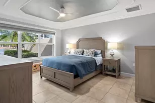 8687 Genova Ct, Naples, FL 34114 - Photo 16