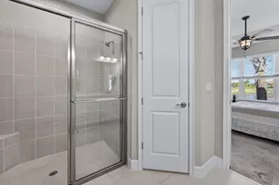 8025 Calle Canovas Ct, Naples, FL 34114 - Photo 20