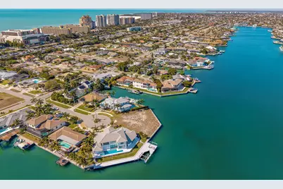 996 Spruce Court #7, Marco Island, FL 34145 - Photo 8