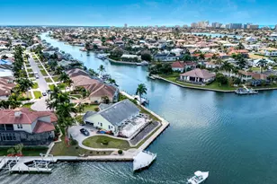 1063 Whiteheart Ct, Marco Island, FL 34145 - Photo 8