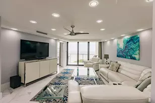 440 Seaview Ct, Marco Island, FL 34145 - Photo 4