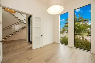 812 Milan Ct, Marco Island, FL 34145 - Photo 8