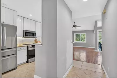 2810 Citrus Lake Drive #U-201, Naples, FL 34109 - Photo 12