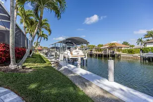 798 Sea Ct, Marco Island, FL 34145 - Photo 32