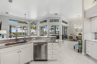 798 Sea Ct, Marco Island, FL 34145 - Photo 10