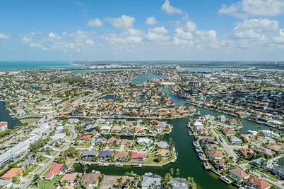 798 Sea Court, Marco Island, FL 34145 - Photo 48