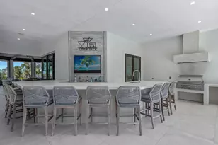 296 Seabreeze Dr, Marco Island, FL 34145 - Photo 4