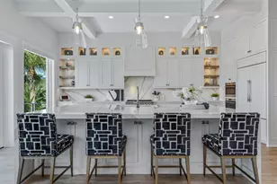 296 Seabreeze Dr, Marco Island, FL 34145 - Photo 10