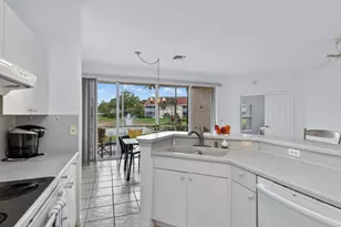 5210 Birmingham Dr, Naples, FL 34110 - Photo 6