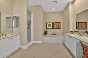 9031 Cherry Oaks Tr, Naples, FL 34114 - Photo 18