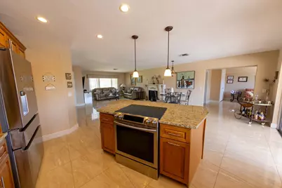 188 Gulfstream Street, Marco Island, FL 34145 - Photo 6
