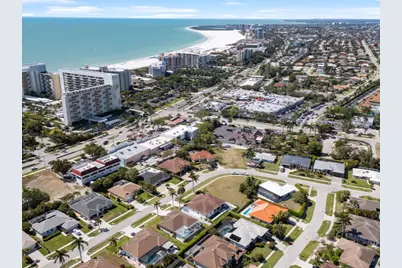 679 Seagrape Drive, Marco Island, FL 34145 - Photo 48