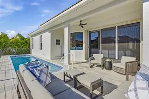 679 Seagrape Dr, Marco Island, FL 34145 - Photo 32